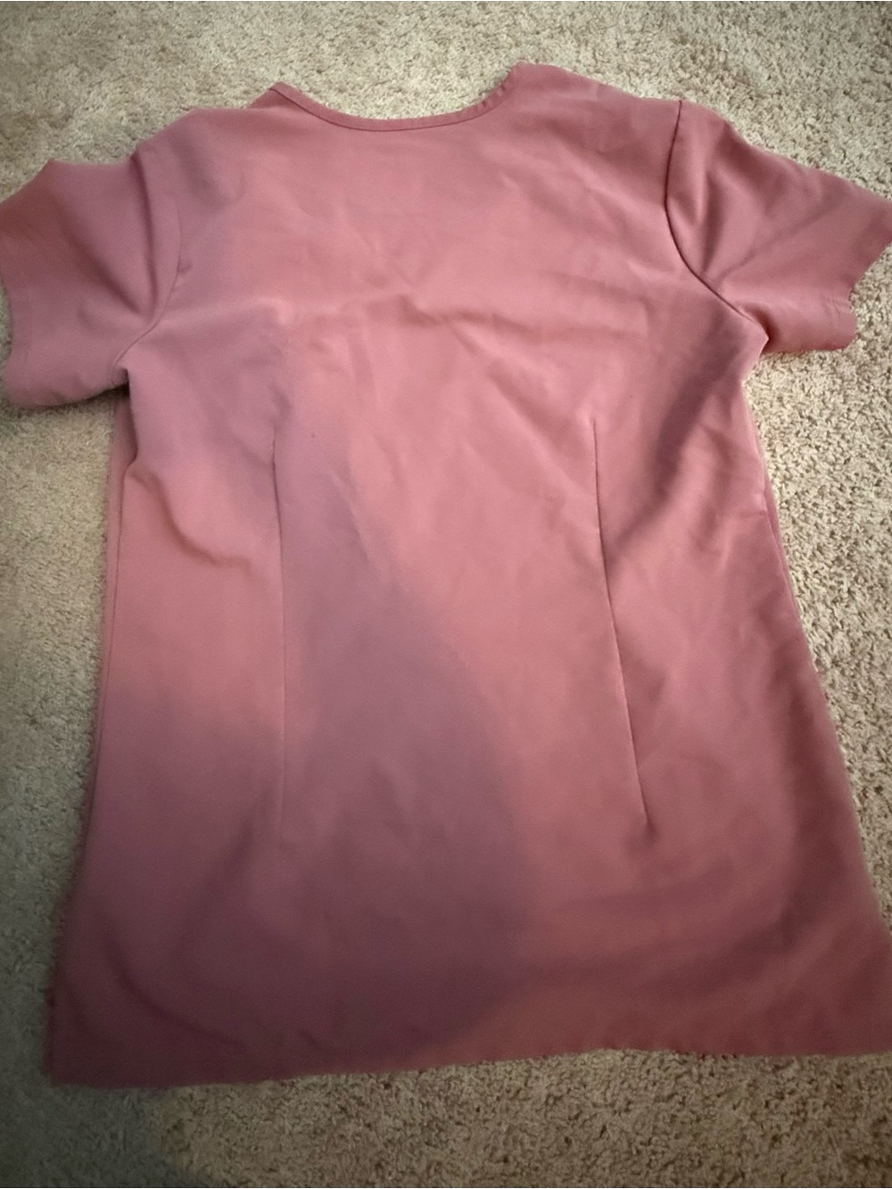 Figs V-Neck Scrub Top in Mauve - Picture 2 of 4